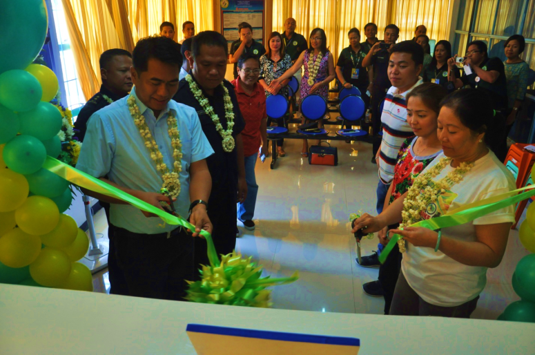 OIC ARD Ribbon Cutting
