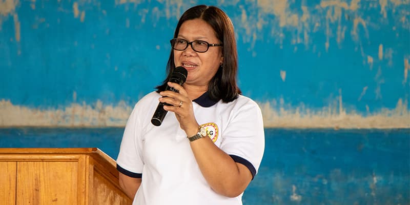 RD De Leon gives back the credit to the LGU for the proper implementation and completion of the SGLGIF and LGSF-FALGU projects in their town.